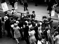 Maturanti na Ilici oko 1960. (Tošo Dabac).jpg
